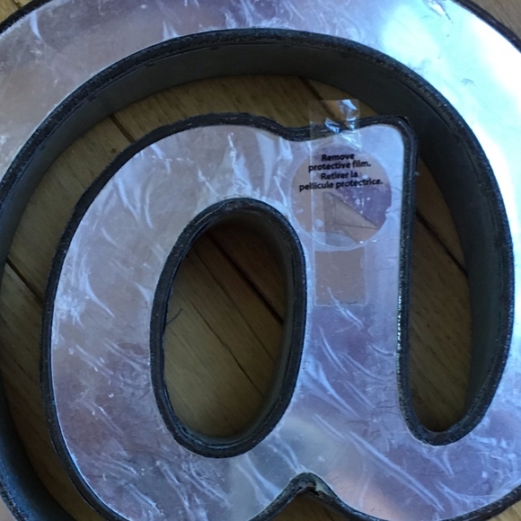 NWT - NEW wall hanging silver metal @ sign - Picture 2 of 6